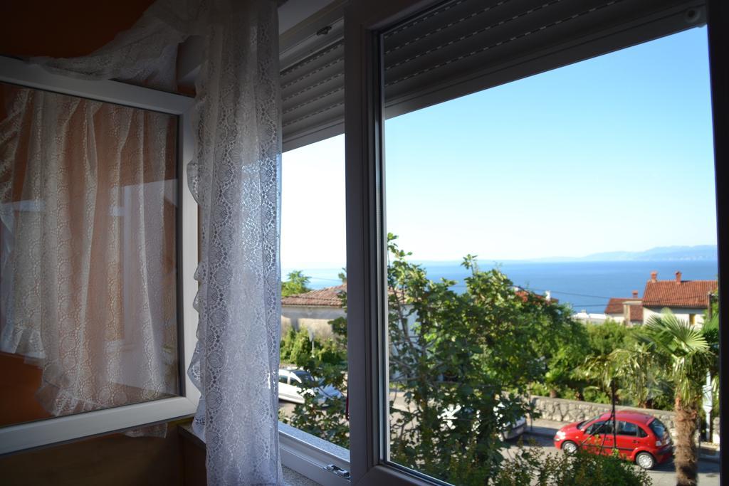 Apartment Antonija With Seaview Риека Экстерьер фото